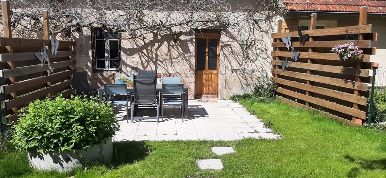 Villa Le Papillon Isserpent Exterior foto